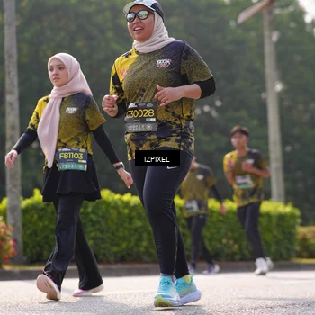 Runner Photo 6571860
