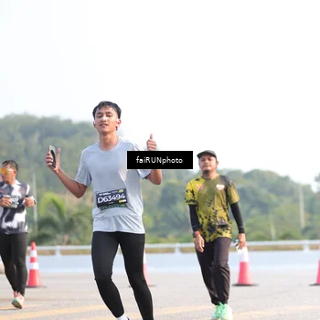 Runner Photo 6571889