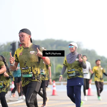 Runner Photo 6571891
