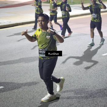 Runner Photo 6571898