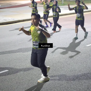 Runner Photo 6571899