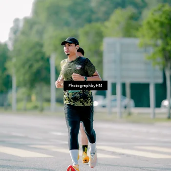 Runner Photo 6571920