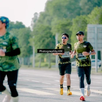 Runner Photo 6571955