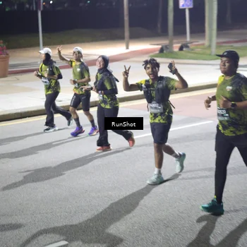 Runner Photo 6571973