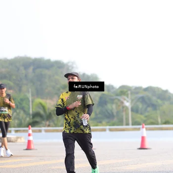 Runner Photo 6572002