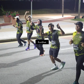 Runner Photo 6572024