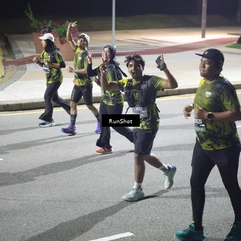 Runner Photo 6572026