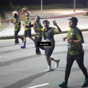 Runner Photo 6572040