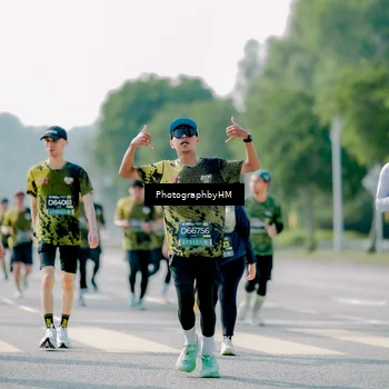 Runner Photo 6572042