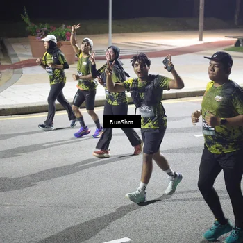 Runner Photo 6572044