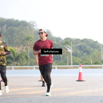 Runner Photo 6572060