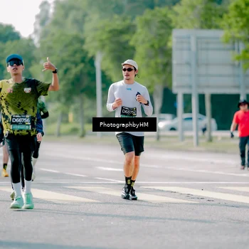Runner Photo 6572073