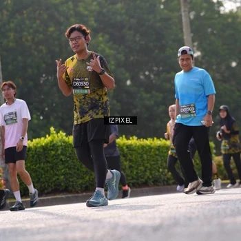 Runner Photo 6572165