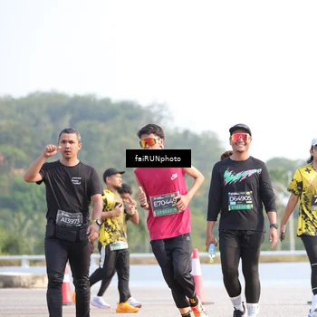 Runner Photo 6572293