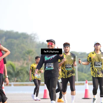 Runner Photo 6572317