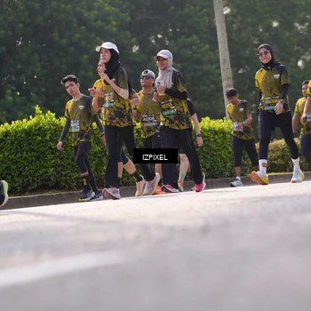 Runner Photo 6572355