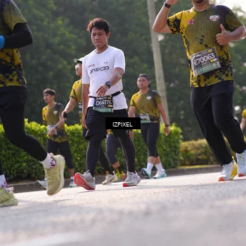 Runner Photo 6572394