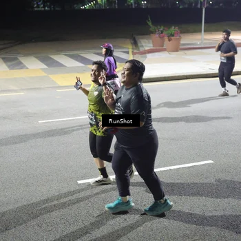 Runner Photo 6572400