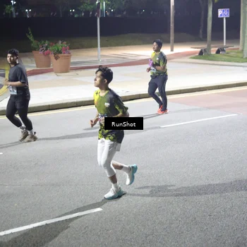 Runner Photo 6572461