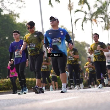 Runner Photo 6572481