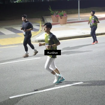 Runner Photo 6572489