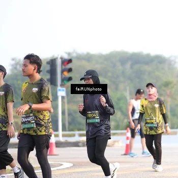 Runner Photo 6572498