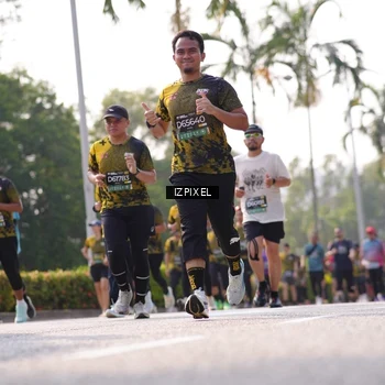 Runner Photo 6572531