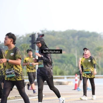 Runner Photo 6572533