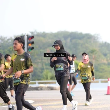 Runner Photo 6572536