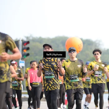 Runner Photo 6572639