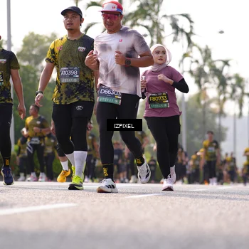 Runner Photo 6572750