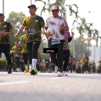Runner Photo 6572764