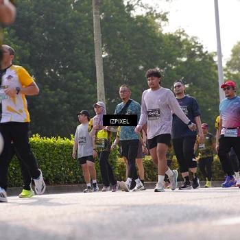 Runner Photo 6572776