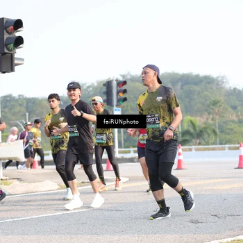 Runner Photo 6572842