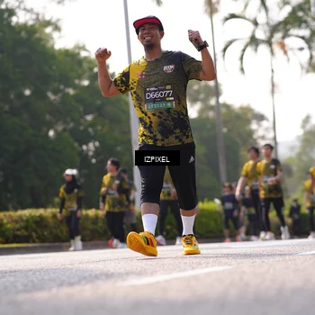 Runner Photo 6572844