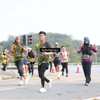 Runner Photo 6572870