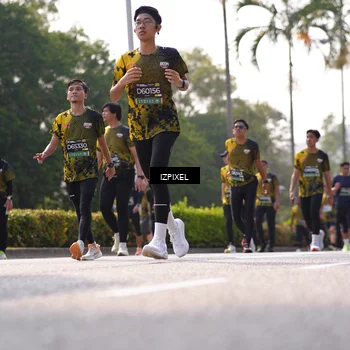 Runner Photo 6572898