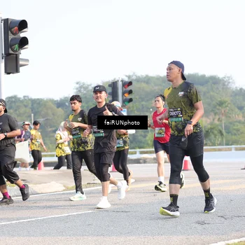 Runner Photo 6572914