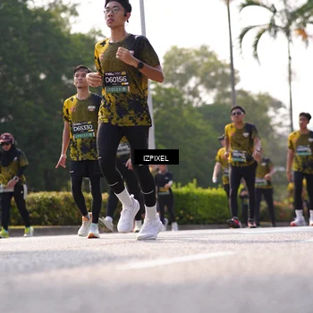 Runner Photo 6572926
