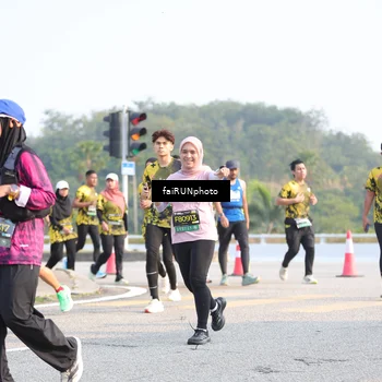 Runner Photo 6572980