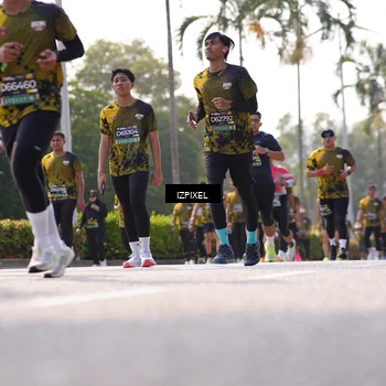 Runner Photo 6572992