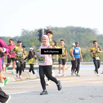 Runner Photo 6572995
