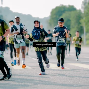 Runner Photo 6573004