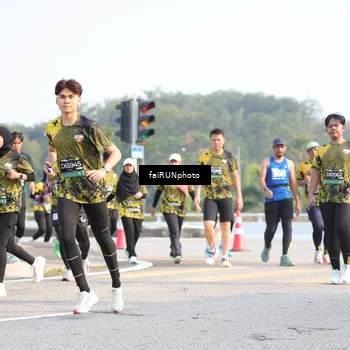 Runner Photo 6573018