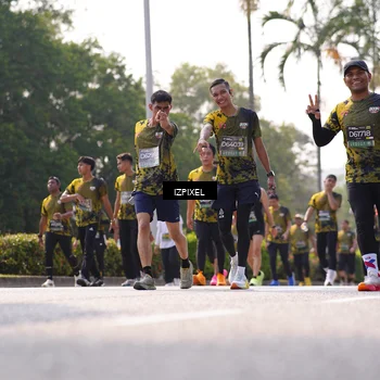 Runner Photo 6573084
