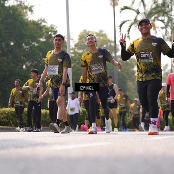 Runner Photo 6573104