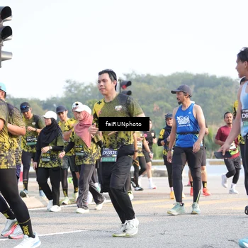 Runner Photo 6573153