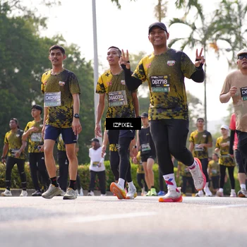 Runner Photo 6573157