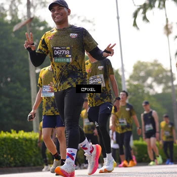 Runner Photo 6573159