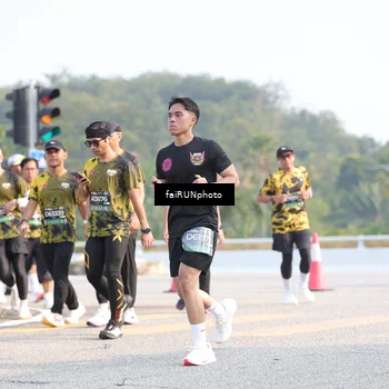 Runner Photo 6573183